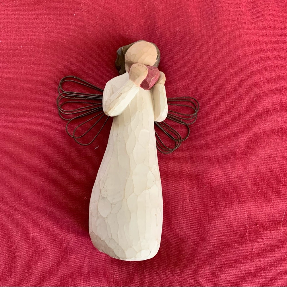 Willow tree figurine Angel of the Heart